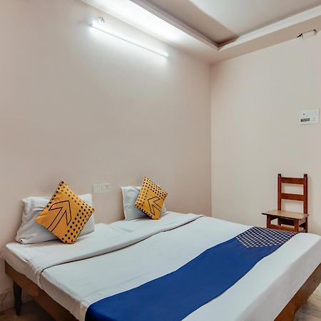 Hotel O Cauvery Visákhapatnam Kültér fotó