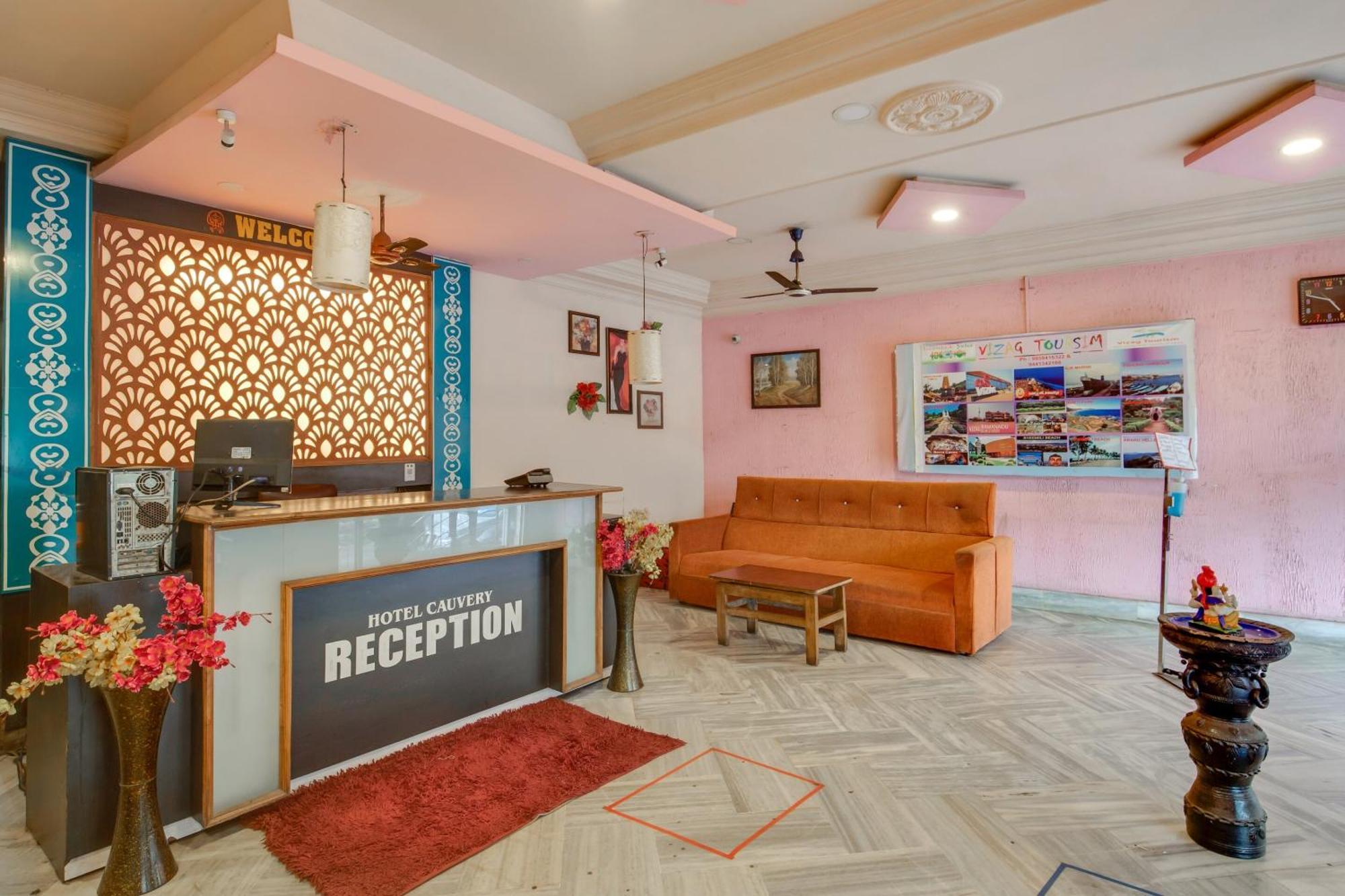 Hotel O Cauvery Visákhapatnam Kültér fotó