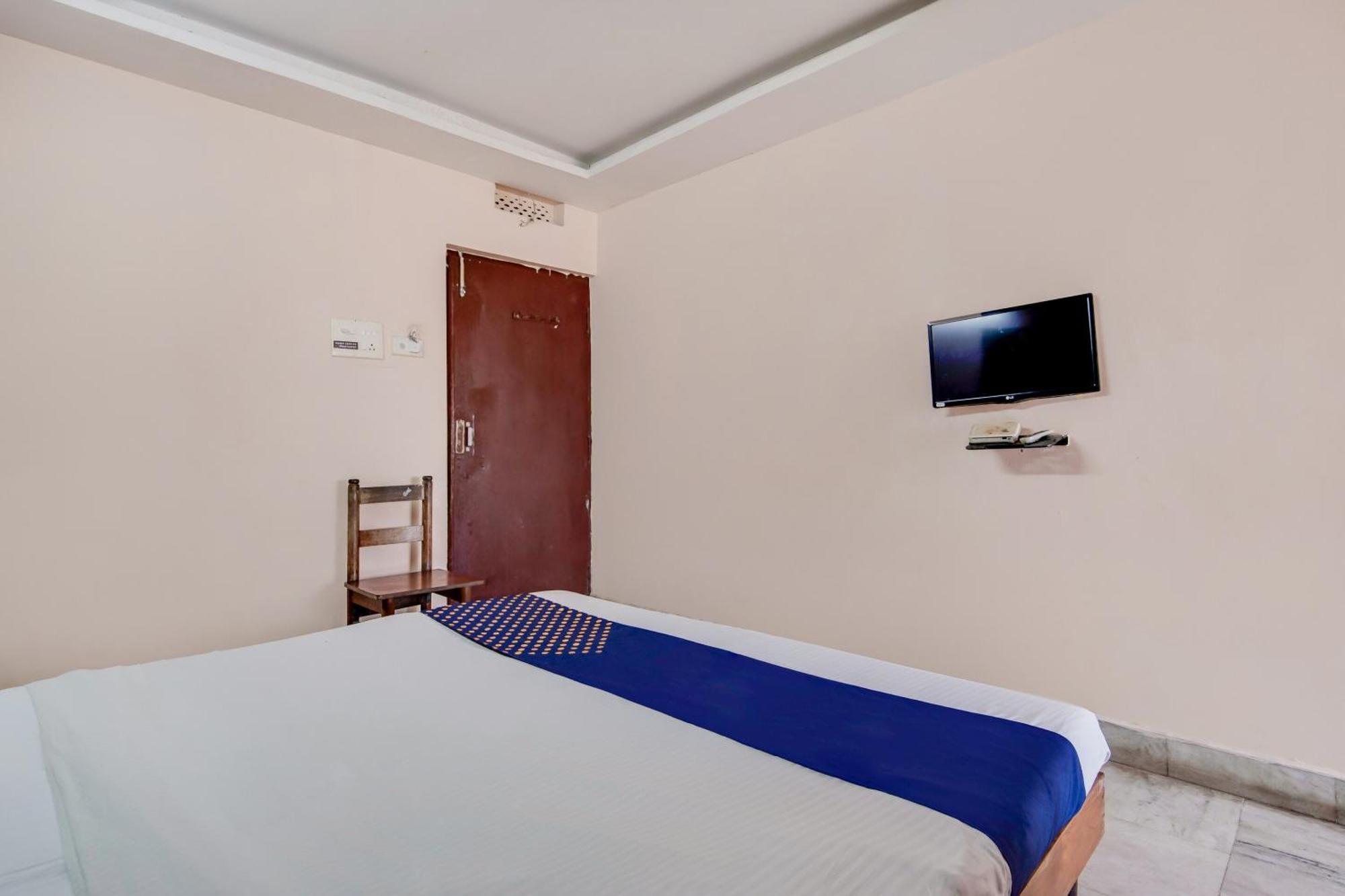 Hotel O Cauvery Visákhapatnam Kültér fotó