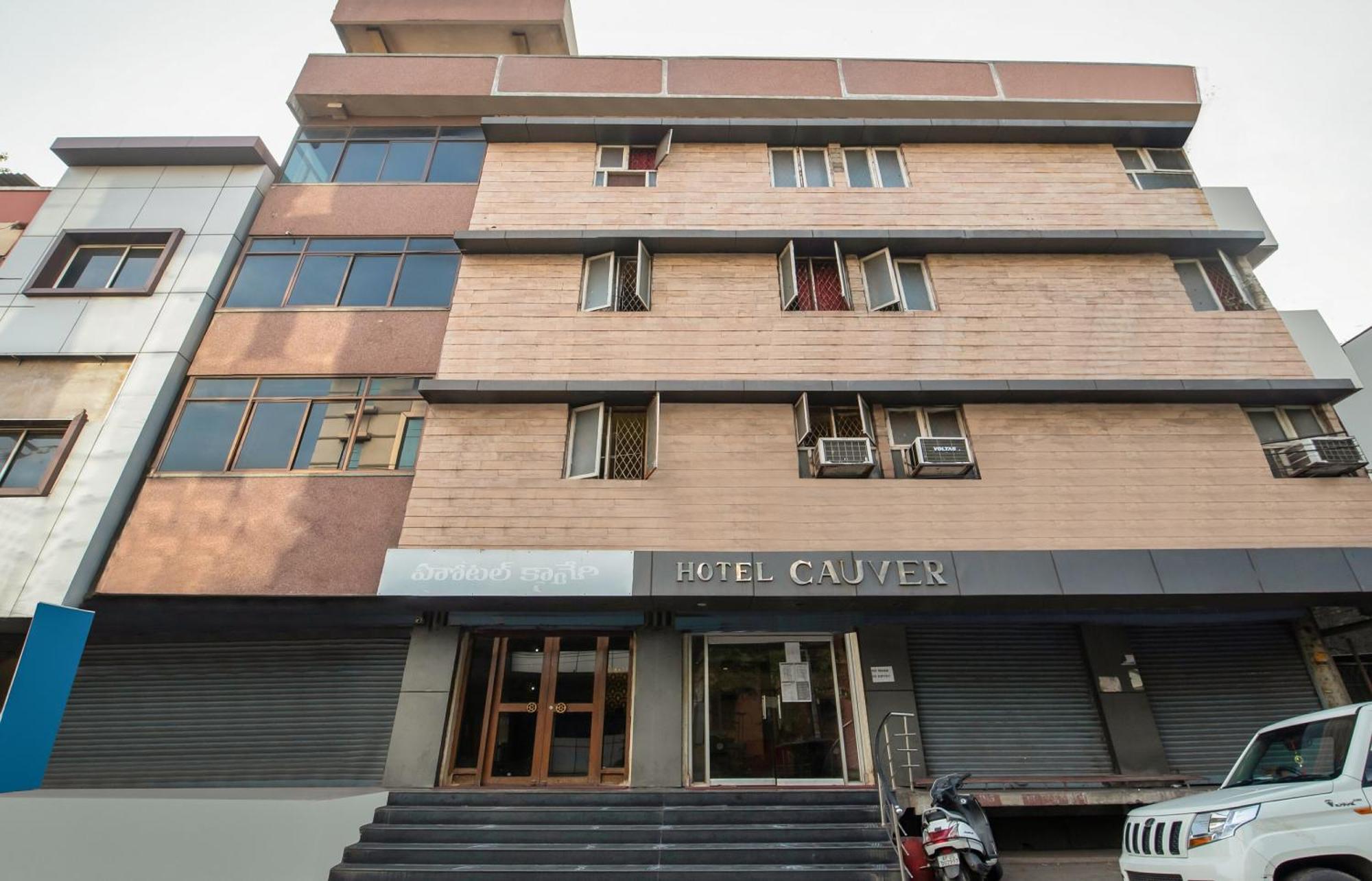 Hotel O Cauvery Visákhapatnam Kültér fotó