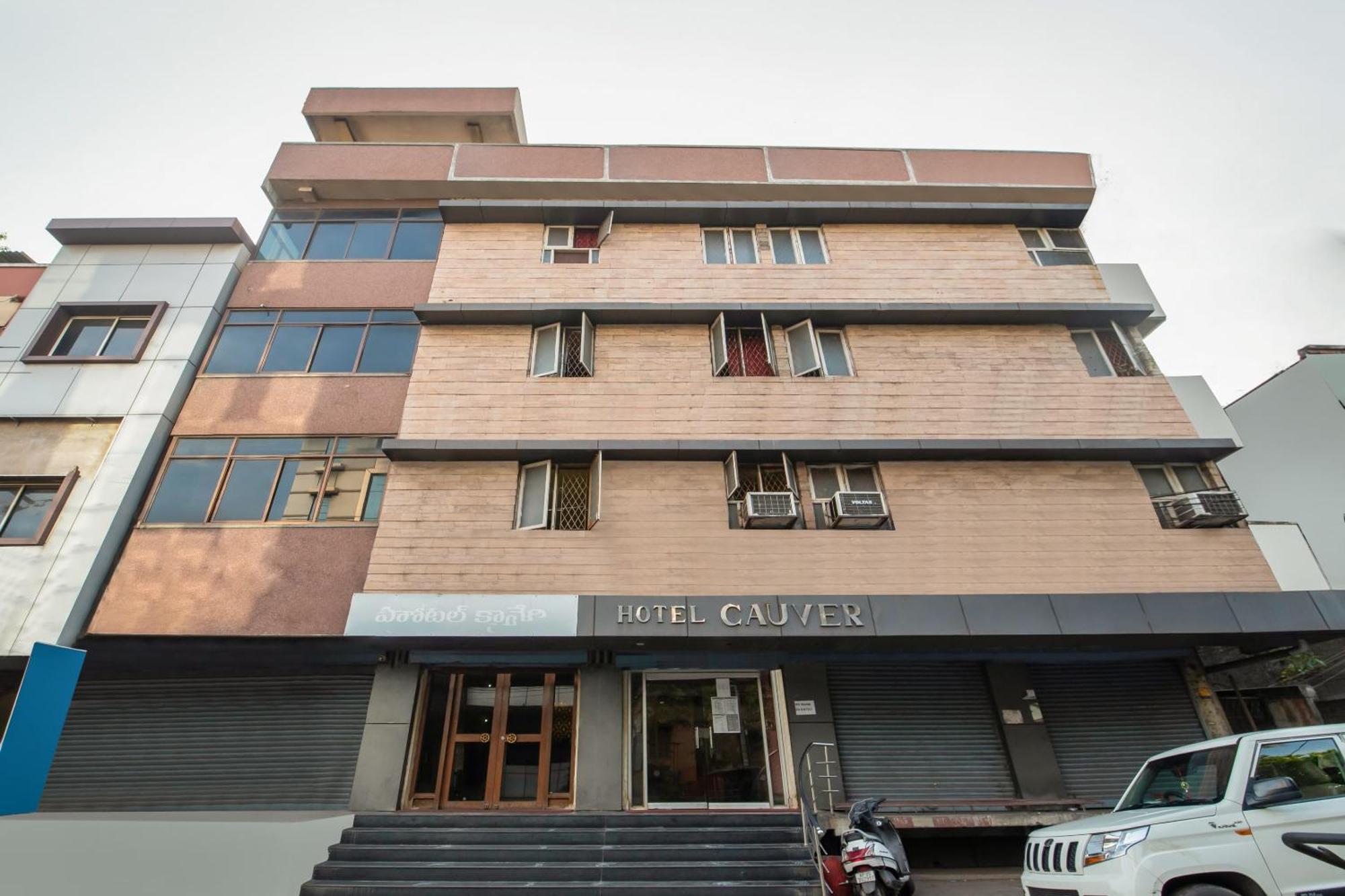 Hotel O Cauvery Visákhapatnam Kültér fotó