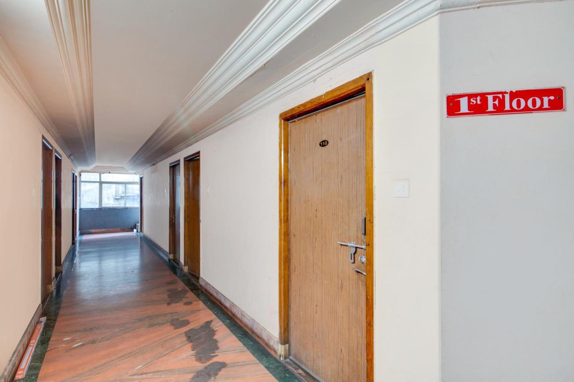 Hotel O Cauvery Visákhapatnam Kültér fotó