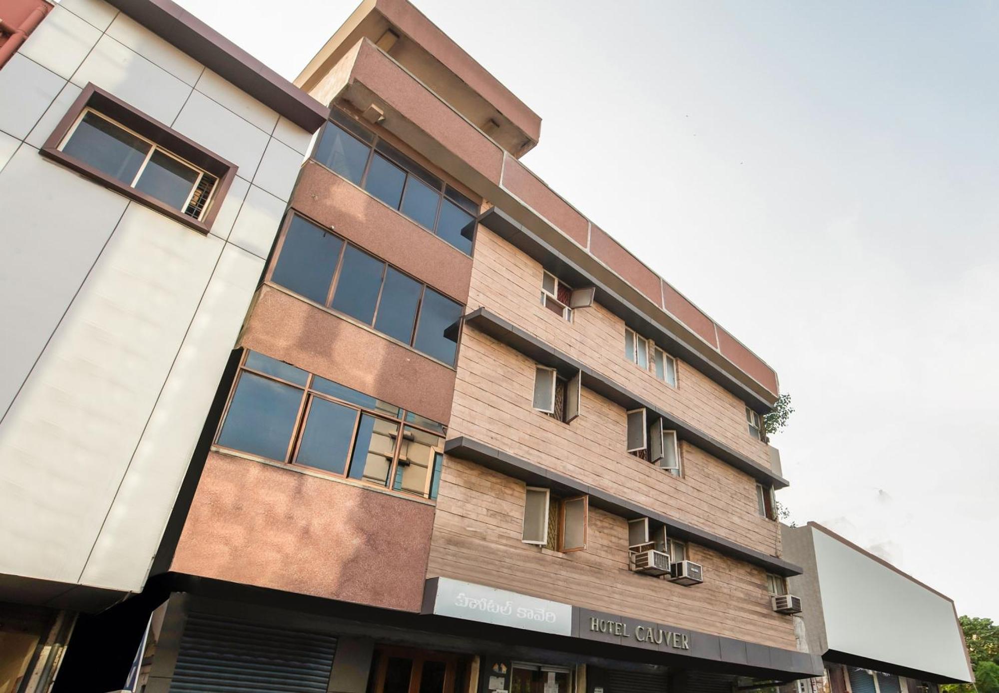 Hotel O Cauvery Visákhapatnam Kültér fotó
