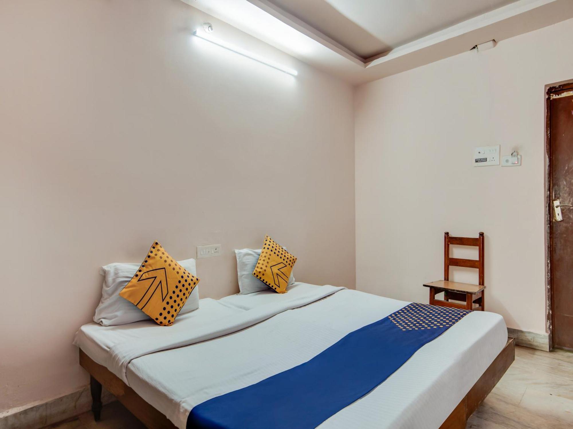 Hotel O Cauvery Visákhapatnam Kültér fotó