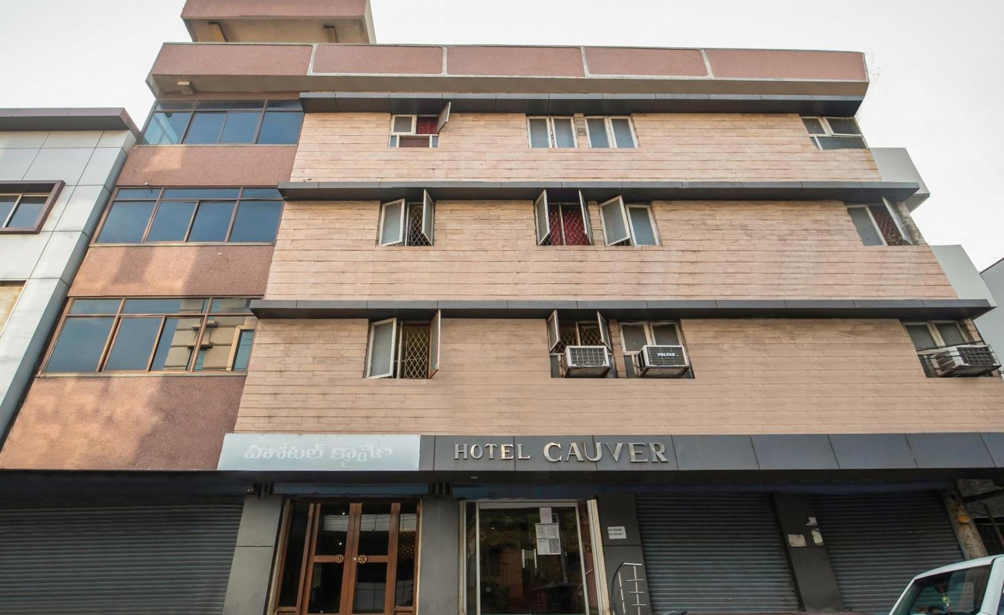 Hotel O Cauvery Visákhapatnam Kültér fotó